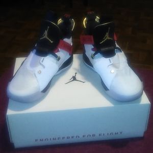 Man's Air Jordans sneakers XXXIII